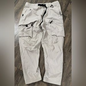 Nike ACG Tech Cargo Pants L